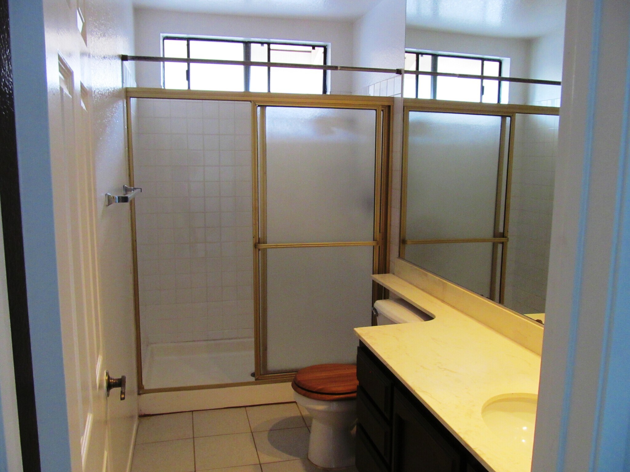 Hall Bathroom - 11422 Madera Rosa Way