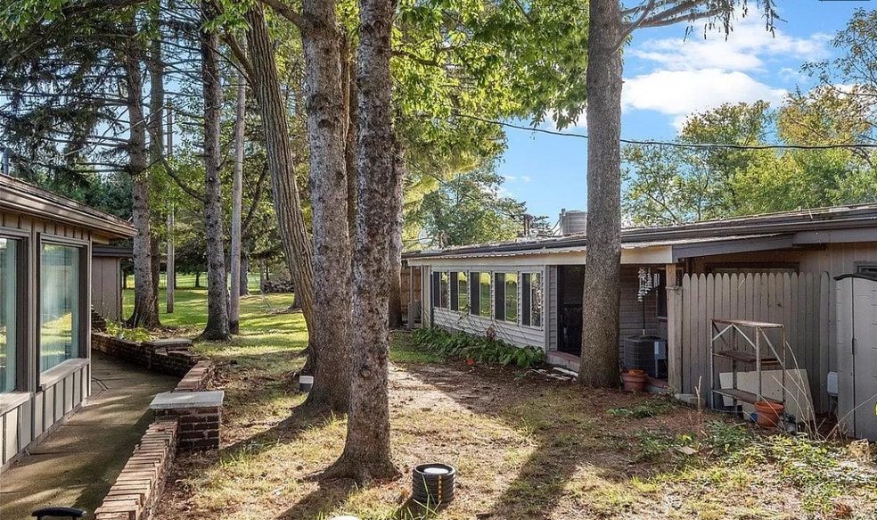 Backyard - 6600 6th Street Frontage Rd E