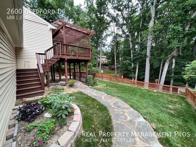 Building Photo - 2600 Deepford Dr