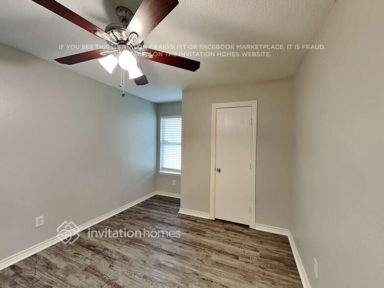 Building Photo - 4837 Waterford Dr