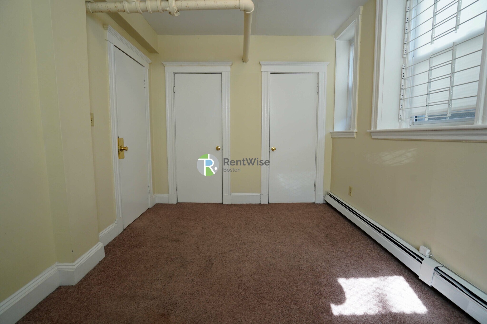 Building Photo - 230 Fuller St