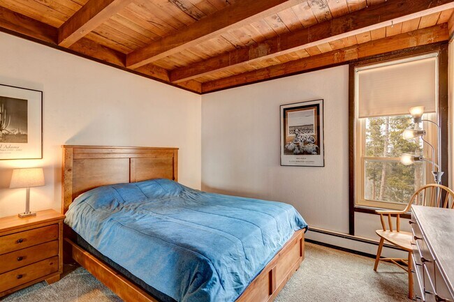 Building Photo - 8300 Ryan Gulch Rd