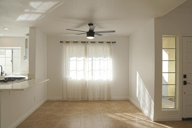 Building Photo - 43917 Cll Las Brisas W