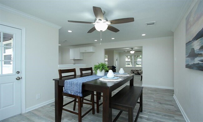 Building Photo - 8741 Blankenship Dr