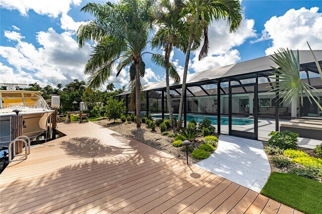 Building Photo - 1575 Osprey Ave