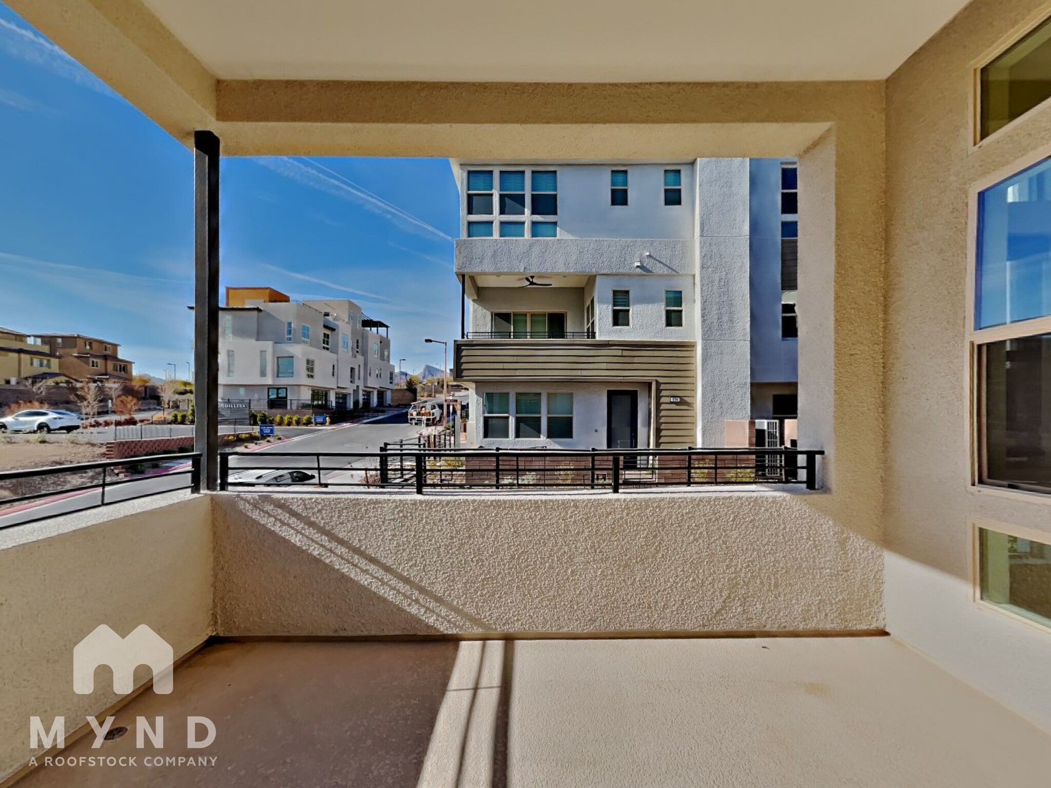 Building Photo - 635 Grey Saker St