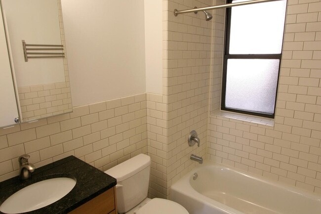 Floorplan - 5355-5361 S. Cottage Grove Avenue