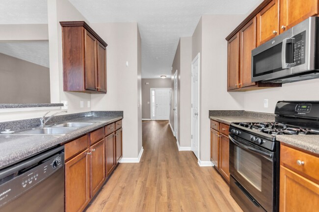 Building Photo - 5313 Paramount View Way NE