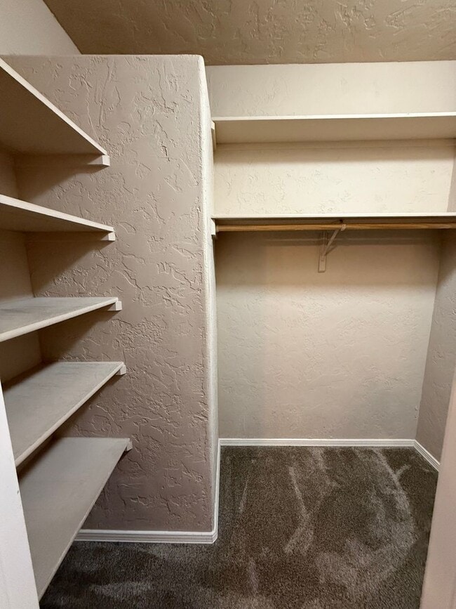 Building Photo - 4238 Trillium Dr