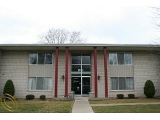 Primary Photo - Linden Apartments