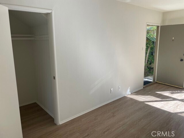 Building Photo - 630 San Vicente Blvd