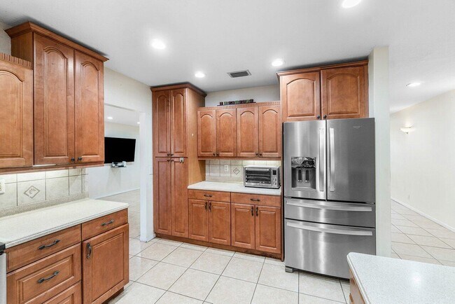 Building Photo - 5313 Colbright Rd