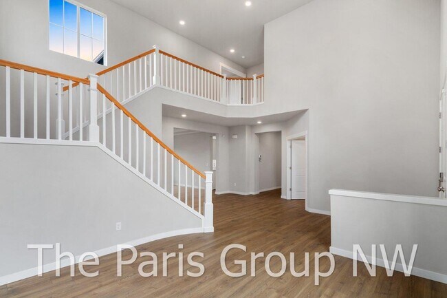 Building Photo - 2122 83rd Ave E