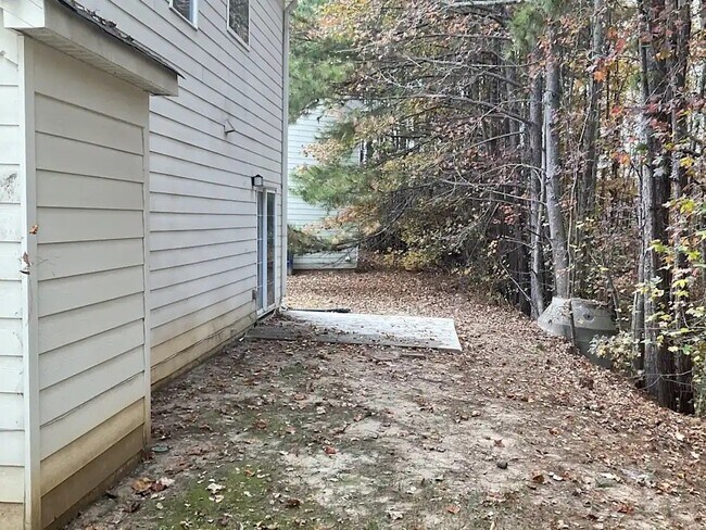 Building Photo - 4539 Parkway Cir