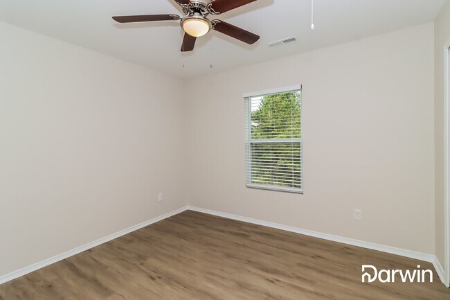 Building Photo - 8954 Chalkstone Rd