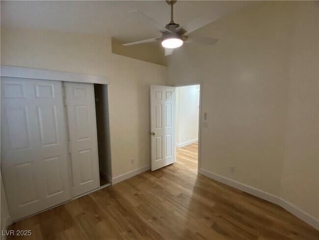 Building Photo - 4016 Angel Face St