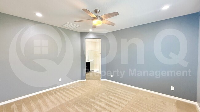 Building Photo - 41601 W Elm Dr