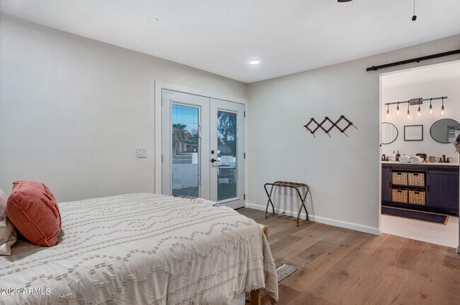 Building Photo - 12216 N 65th St