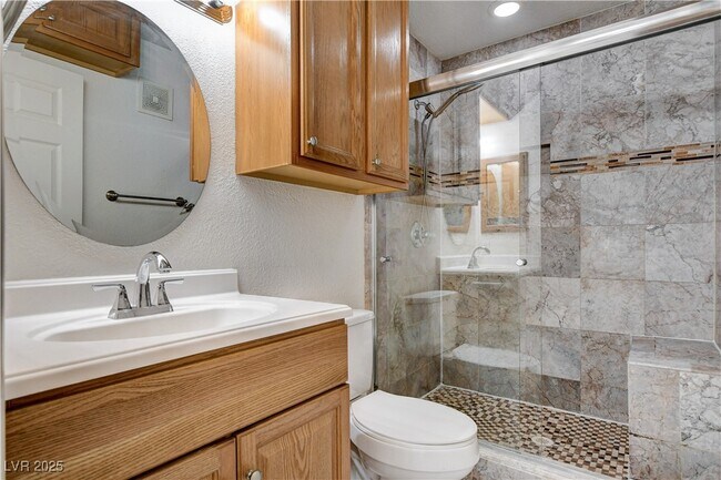 Building Photo - 5216 Mandalay Springs Dr