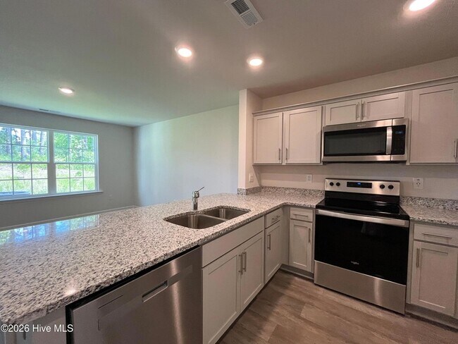 Building Photo - 3206 Alibird Ln