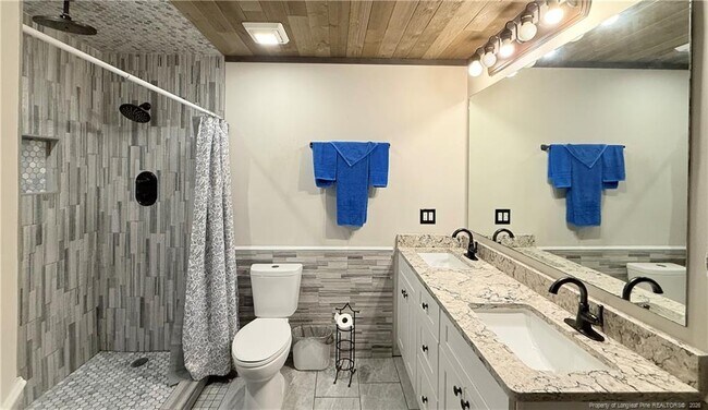 Building Photo - 5406 Ulloa Pl