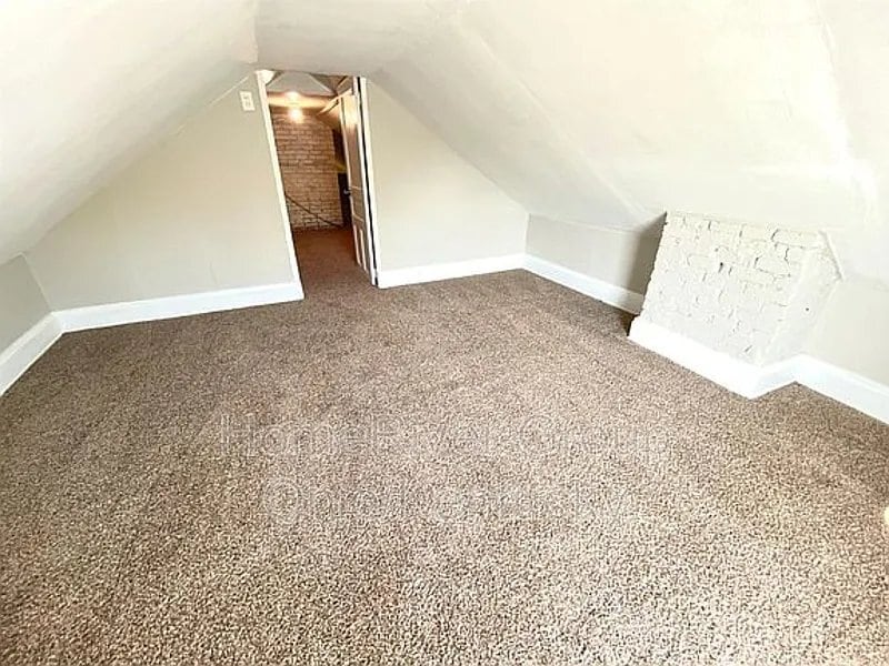 Building Photo - 4319 Hays Ave