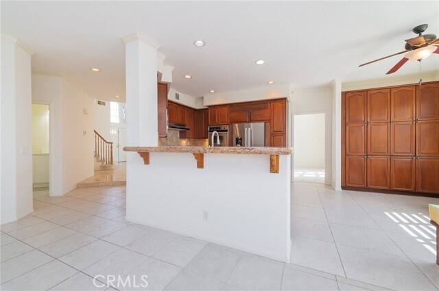 Building Photo - 22661 White Oaks