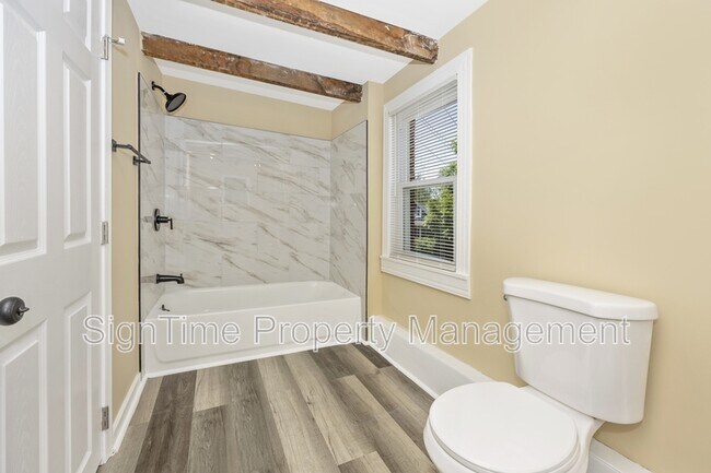 Building Photo - 106 Potomac St