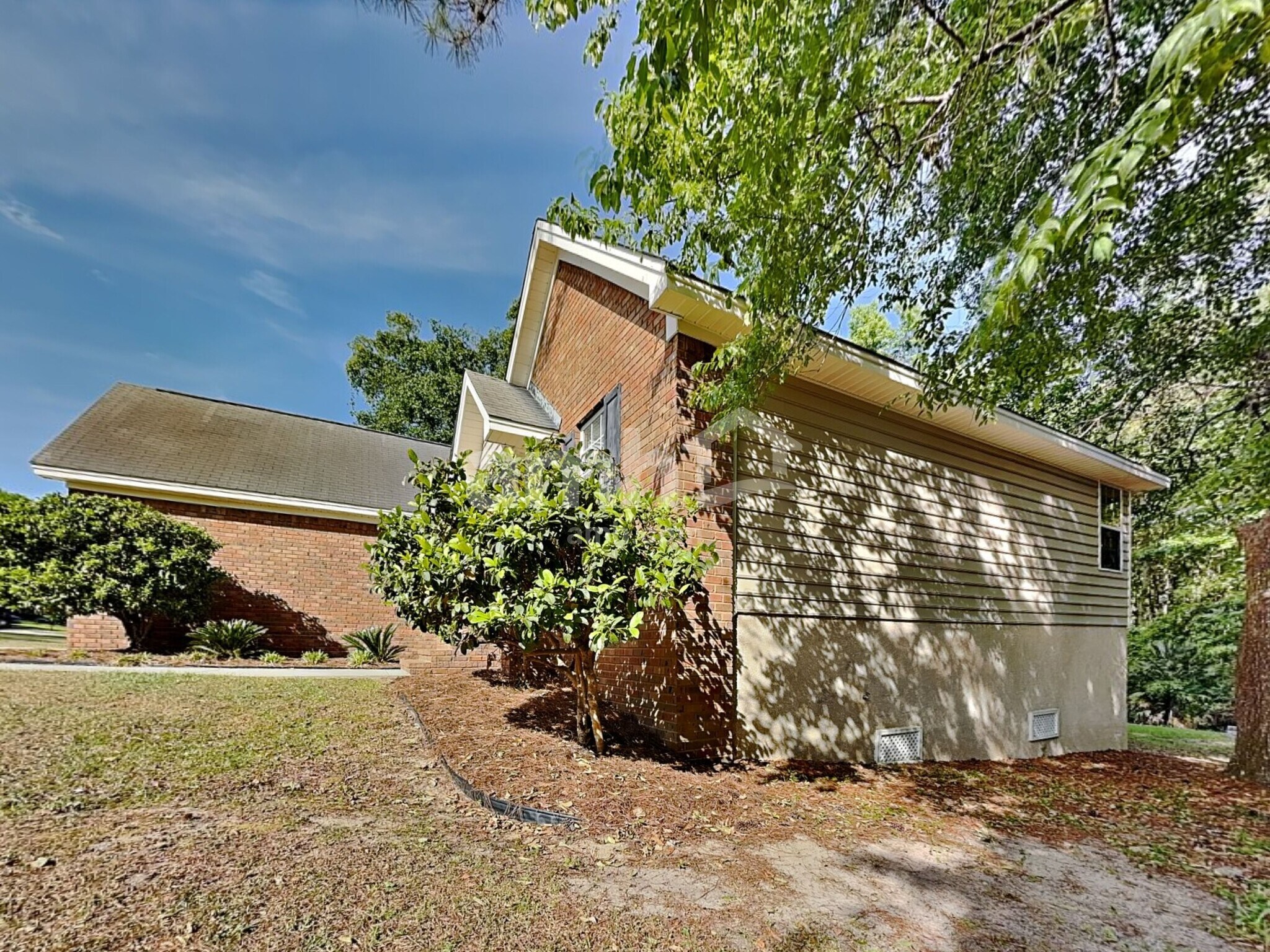 Building Photo - 509 Dresler Rd