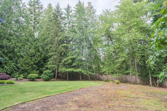 Building Photo - 4bd/2.5ba Sammamish Home