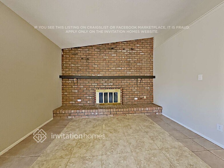 Building Photo - 130 W Bluefield Ave