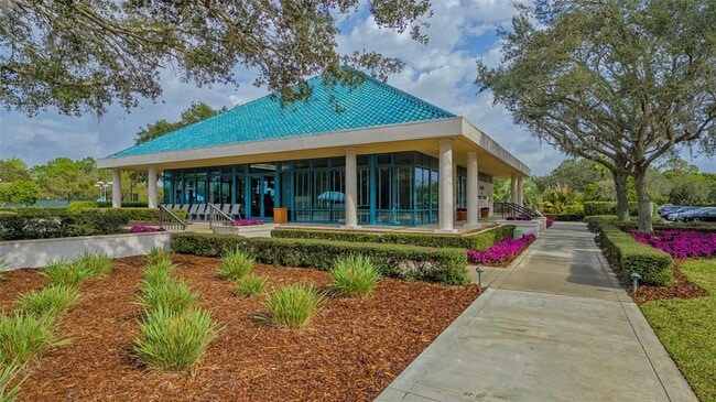 Building Photo - 8009 Hampton Ct