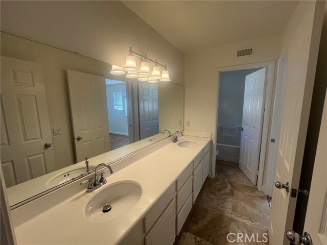 Building Photo - 43 Bluff Cove Dr