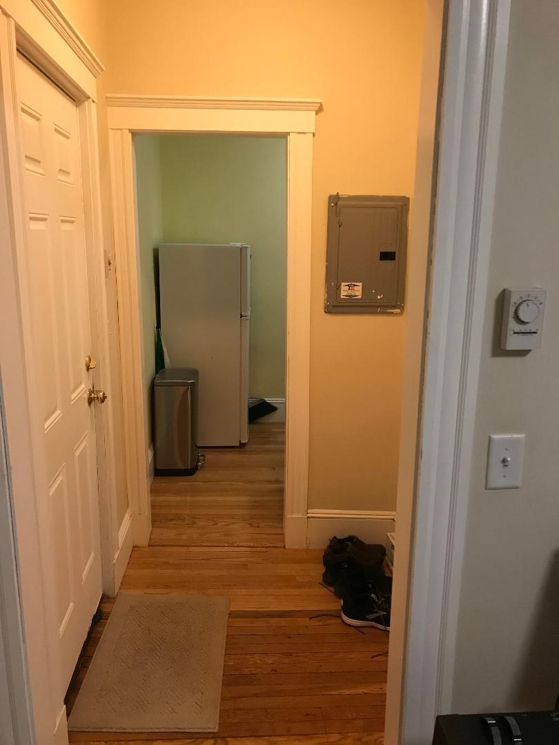 Building Photo - 61 Park Dr