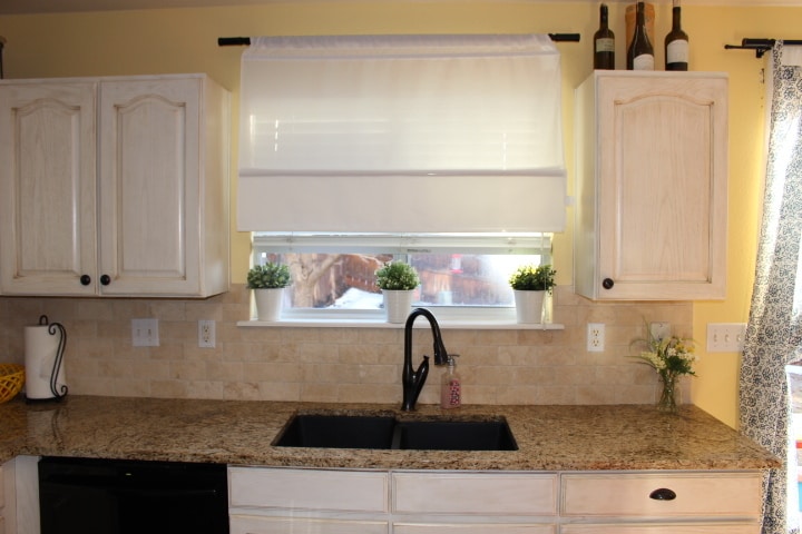 Kitchen - 2526 WOODROSE PL