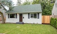 Building Photo - Charming 3-Bedroom Home with Spacious Yard...