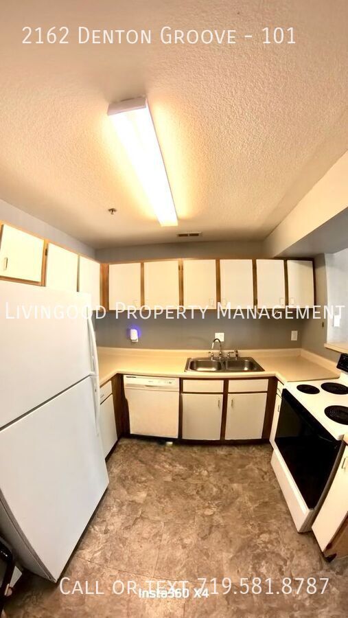 Building Photo - 2162 Denton Grove