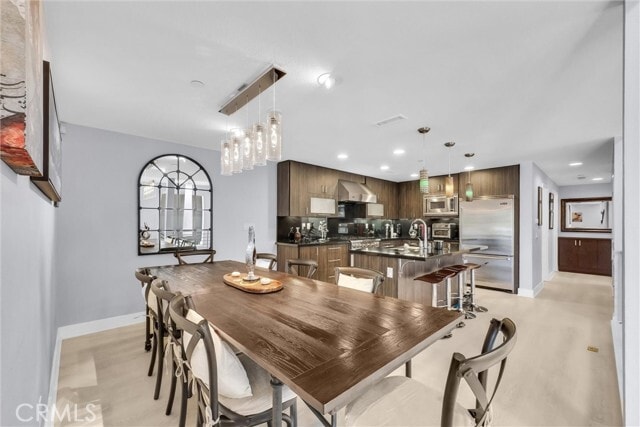 Building Photo - 89 Lennox