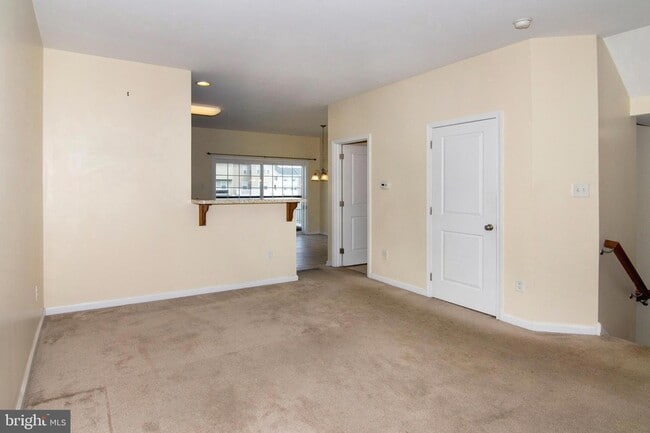 Building Photo - 517 Boxwood Ln