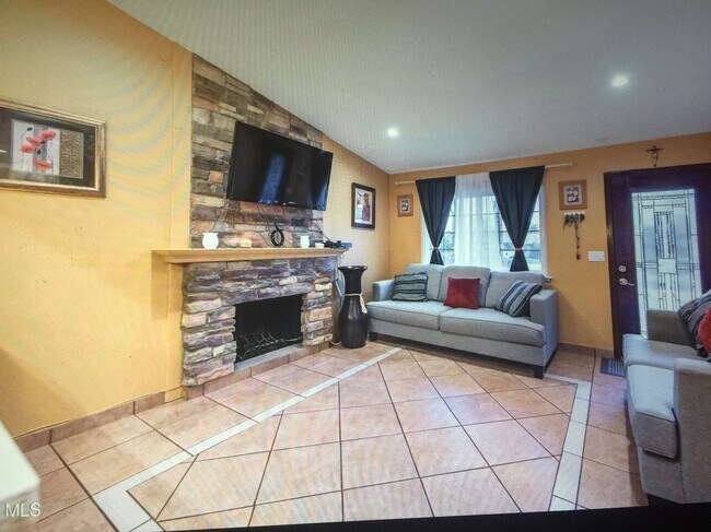 Building Photo - 6487 Cornell Cir