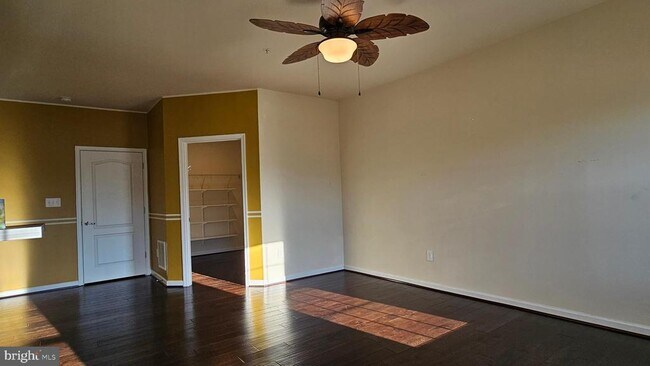 Building Photo - 11257 Yellowstone Ct