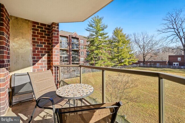 Building Photo - 2100 Langston Blvd.