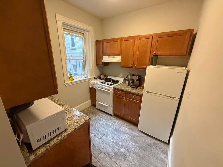 Building Photo - 1197 Commonwealth Ave