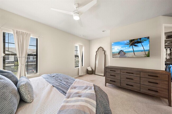 Building Photo - 2193 Appleton Cir S