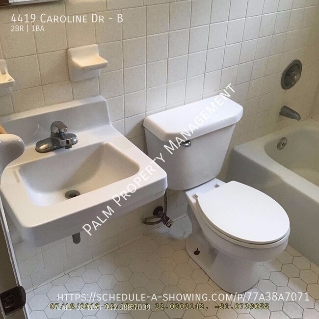 Building Photo - 4419 Caroline Dr
