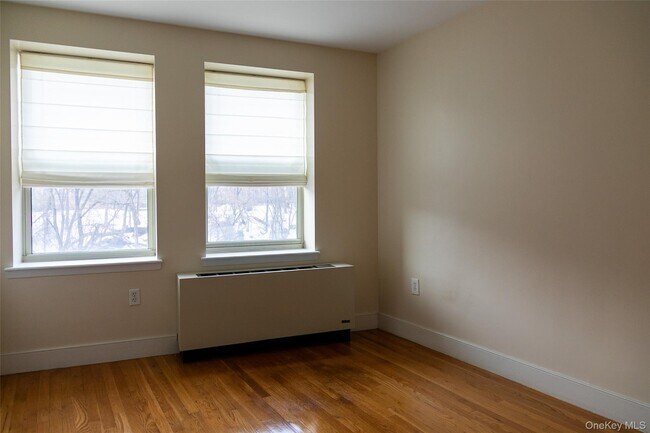 Building Photo - 362 St Nicholas Ave