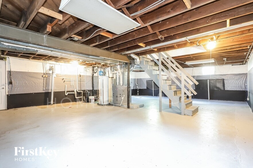 Building Photo - 723 Fulton Ave