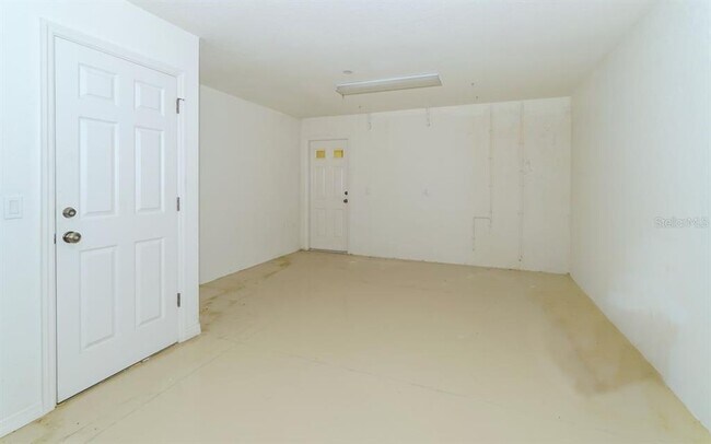 Building Photo - 7339 Black Walnut Way
