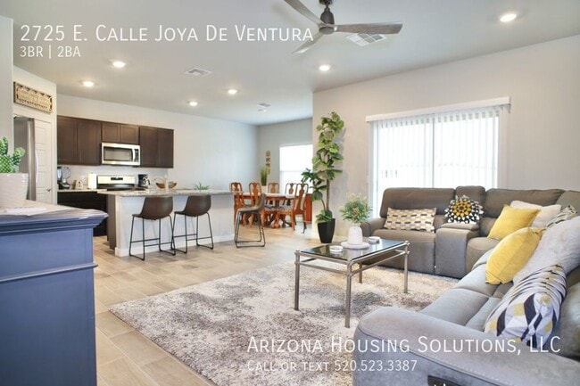 Primary Photo - 2725 East Calle Joya de Ventura