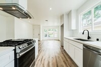 Building Photo - 7020 Schroll St